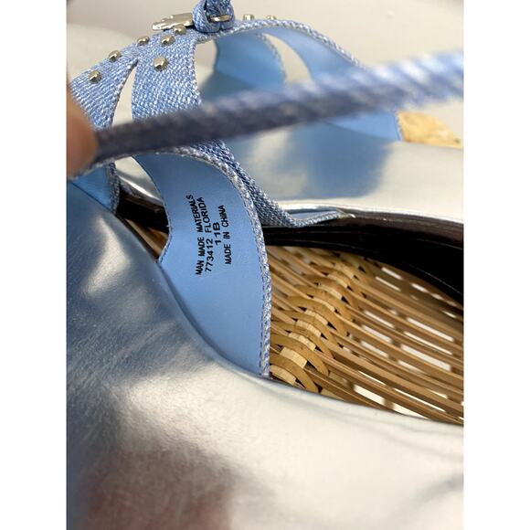 Jasmin Flex Blue Strappy Platform Sandals w/ Elephant pendant Sz 11B - Picture 5 of 9